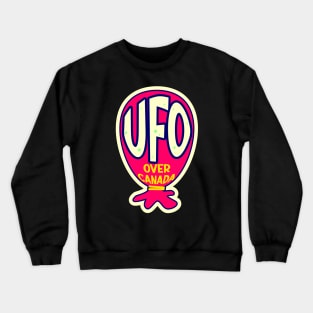 UFO over Canda. Crewneck Sweatshirt